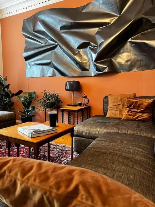Spacious Historical Art Oasis In The City Center Bergen Exterior foto